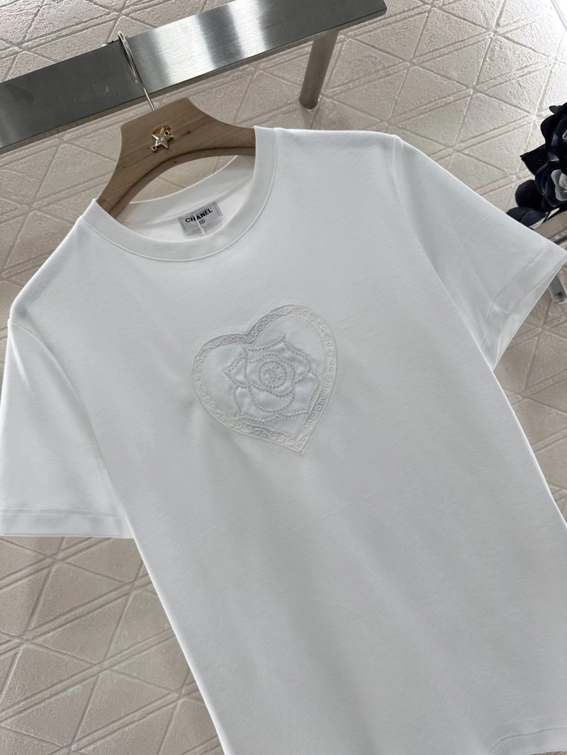 RelaxedFit Chanel T-Shirts 109457