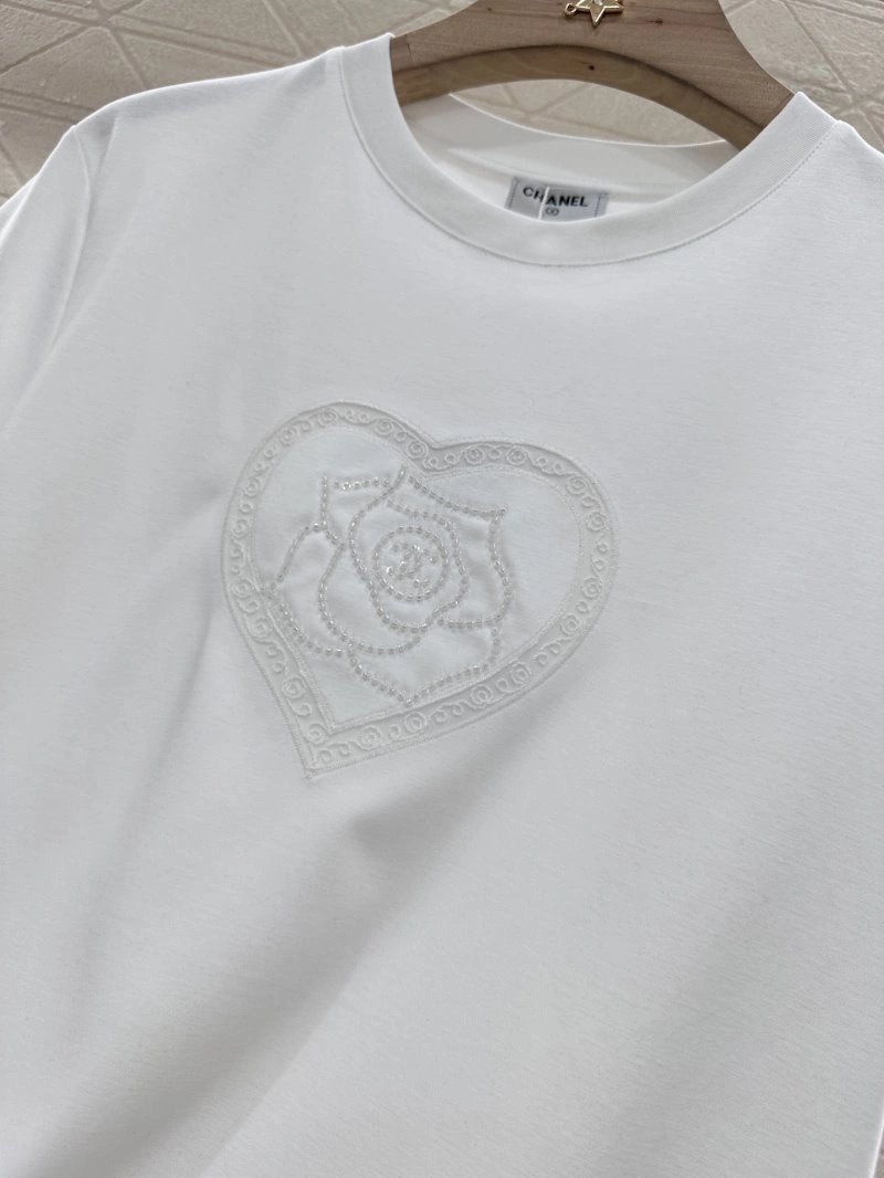 RelaxedFit Chanel T-Shirts 109457