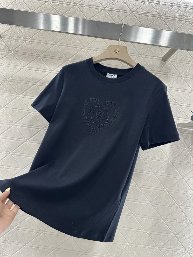 WellDesigned Chanel T-Shirts 109436
