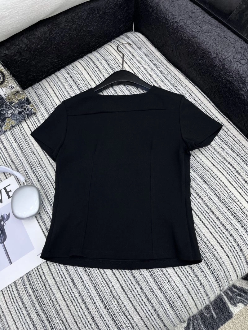 Chanel T-Shirts Lightweight 109430