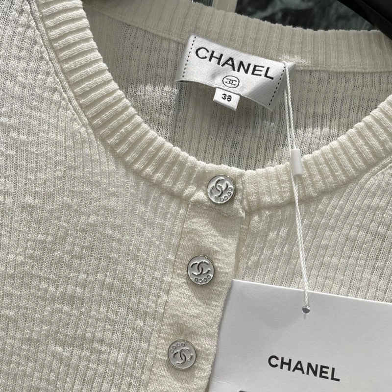 TechFriendly Chanel T-Shirts 109422