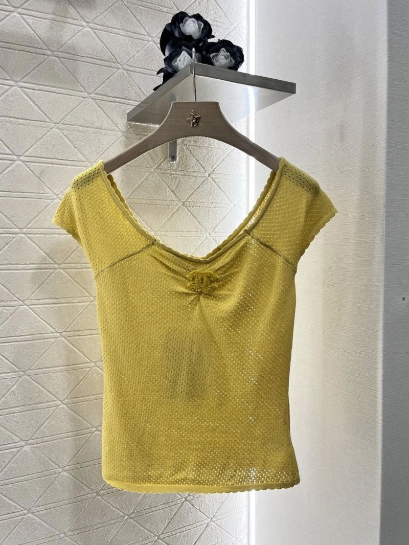 Chanel T-Shirts Comfortable 109419