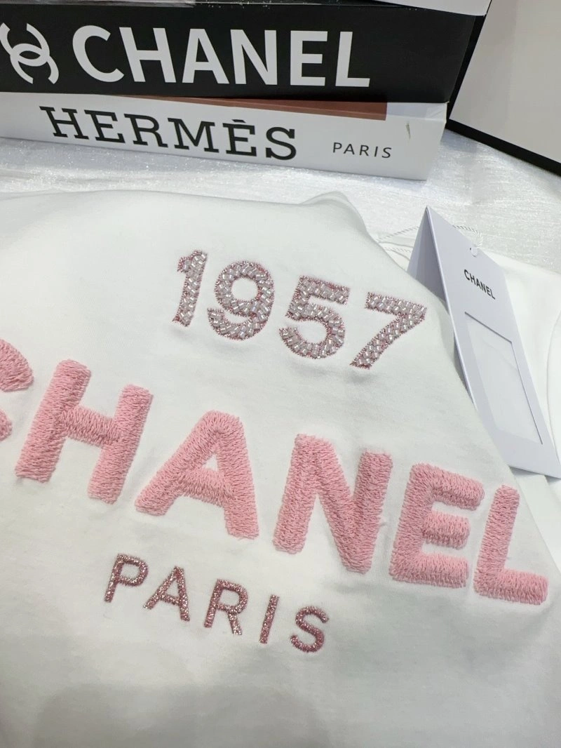 Durable Chanel T-Shirts 109413