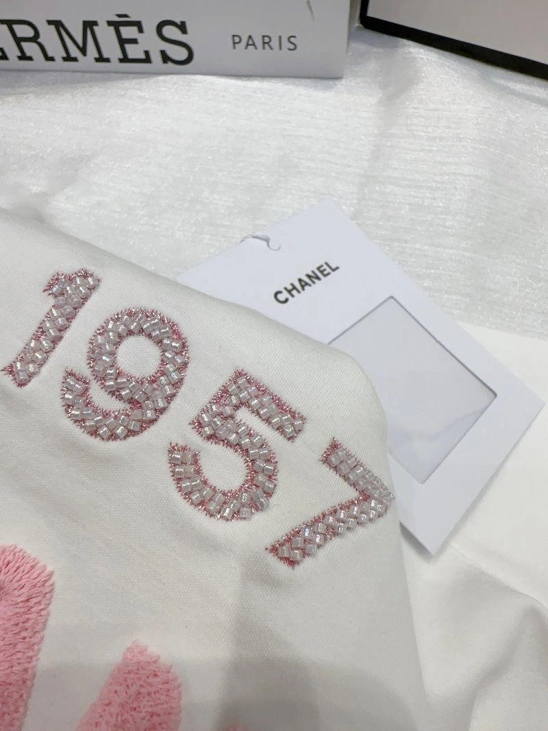 Durable Chanel T-Shirts 109413
