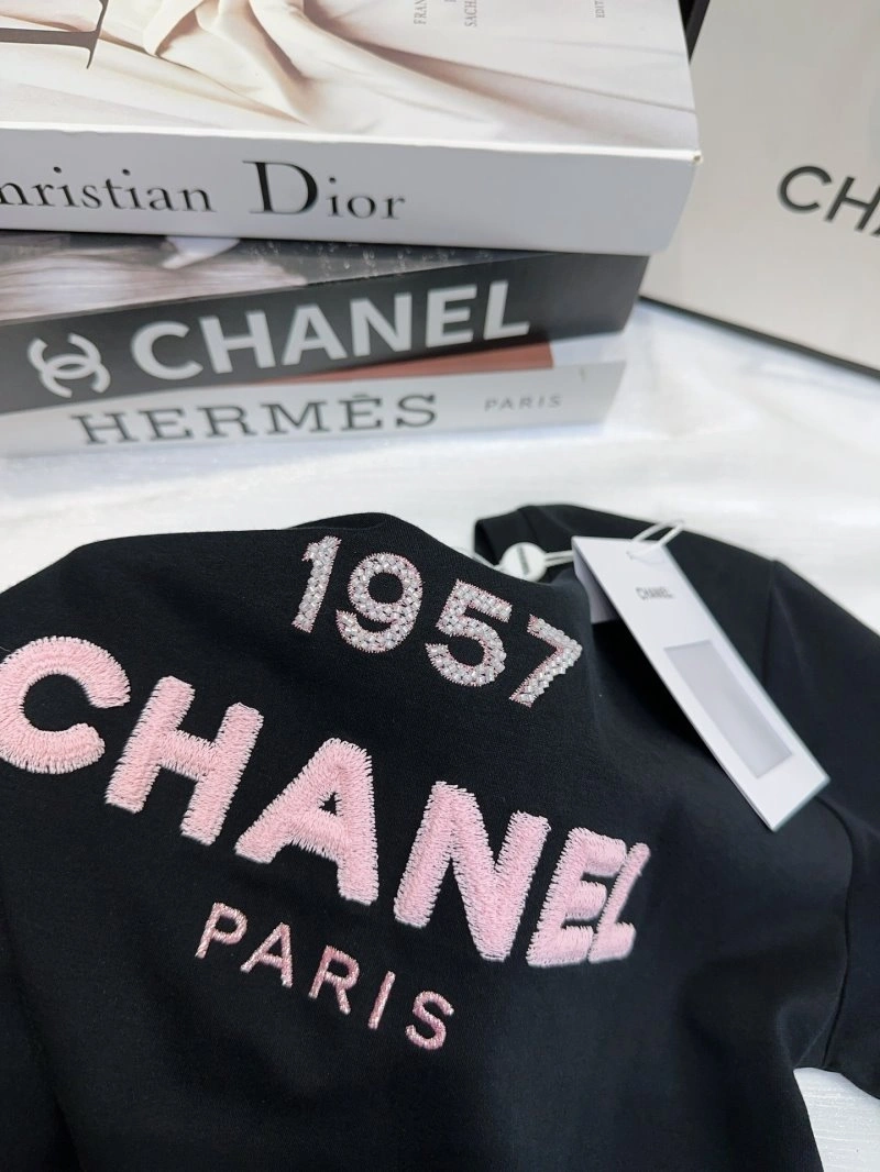 OdorResistant Chanel T-Shirts 109401