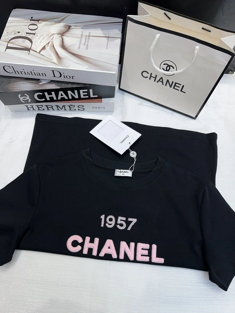 OdorResistant Chanel T-Shirts 109401