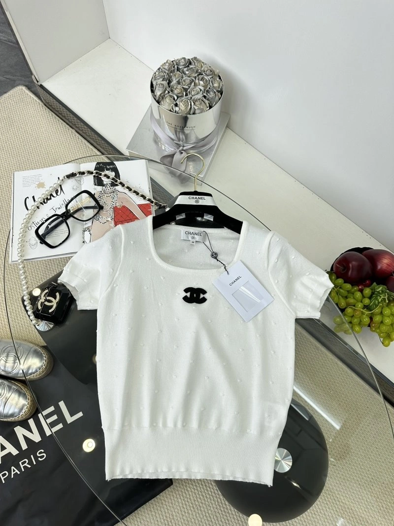 Chanel T-Shirts EasyCare 109409