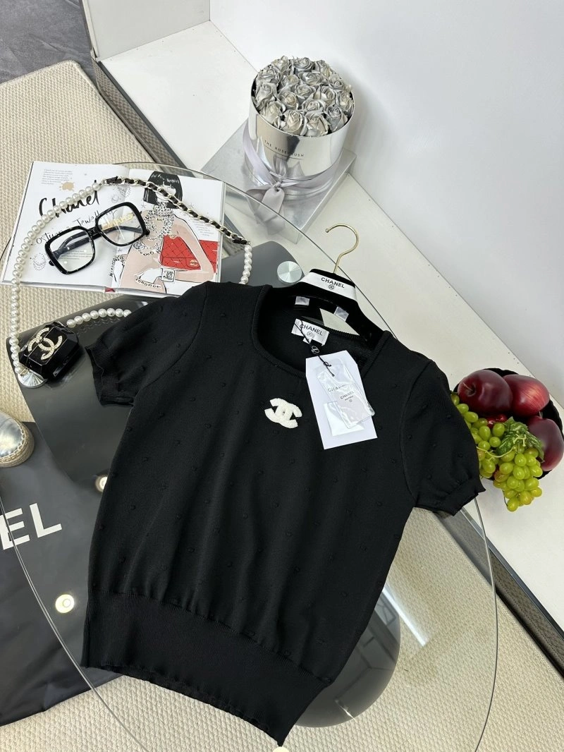 Chanel T-Shirts EasyCare 109409