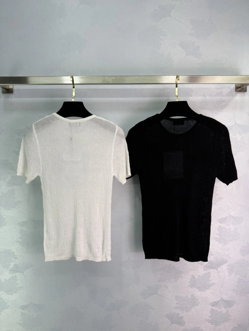 Chanel T-Shirts UrbanStyle 109399