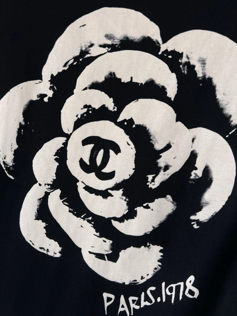 Chanel T-Shirts Trendsetting 111224