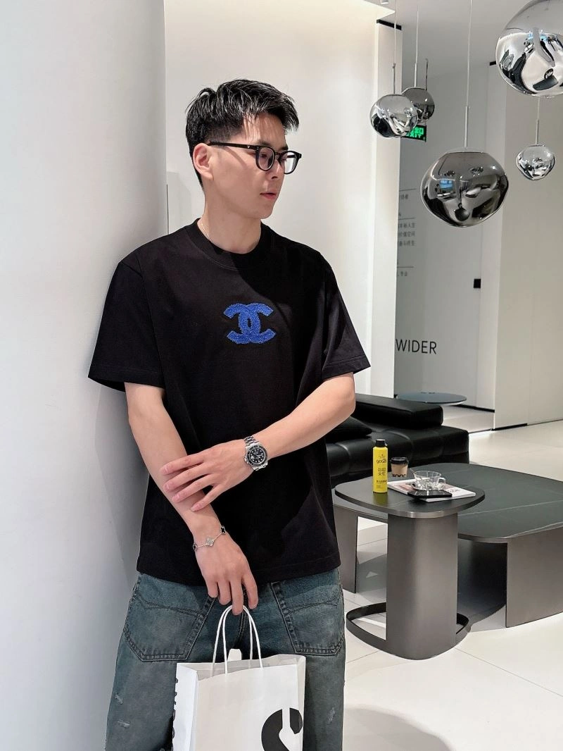 Comfortable Chanel T-Shirts 111197