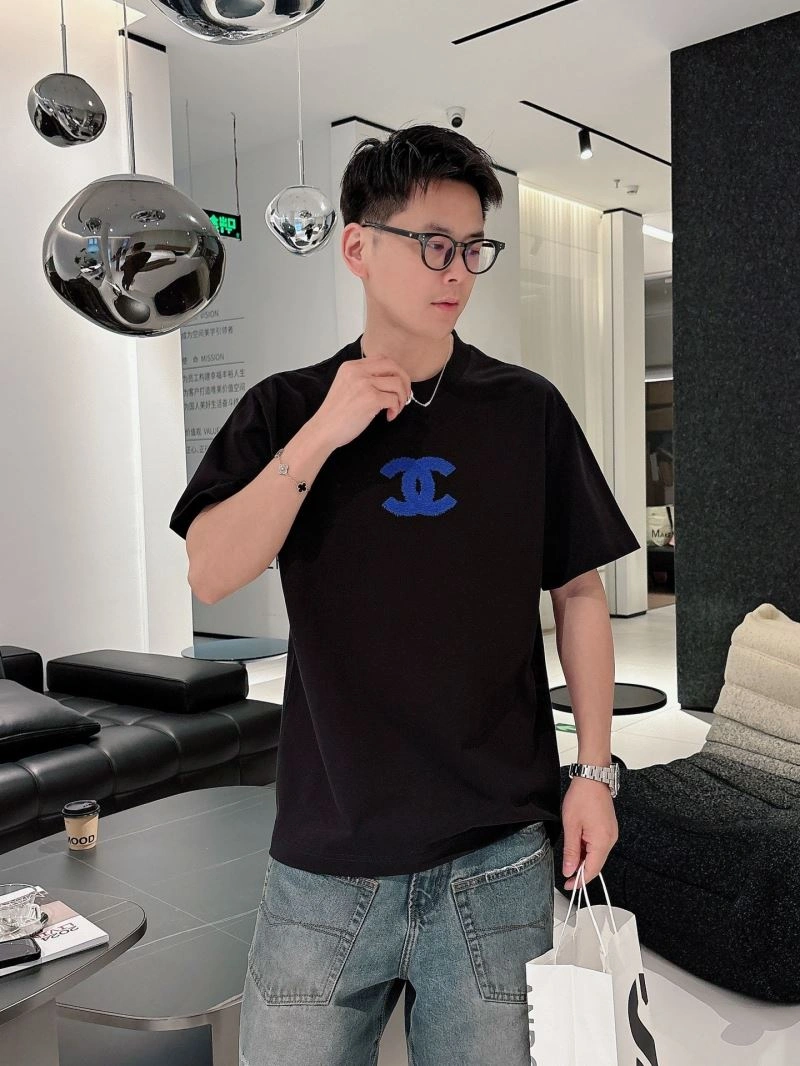 Comfortable Chanel T-Shirts 111197