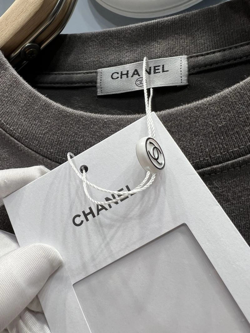 Supportive Chanel T-Shirts 111188