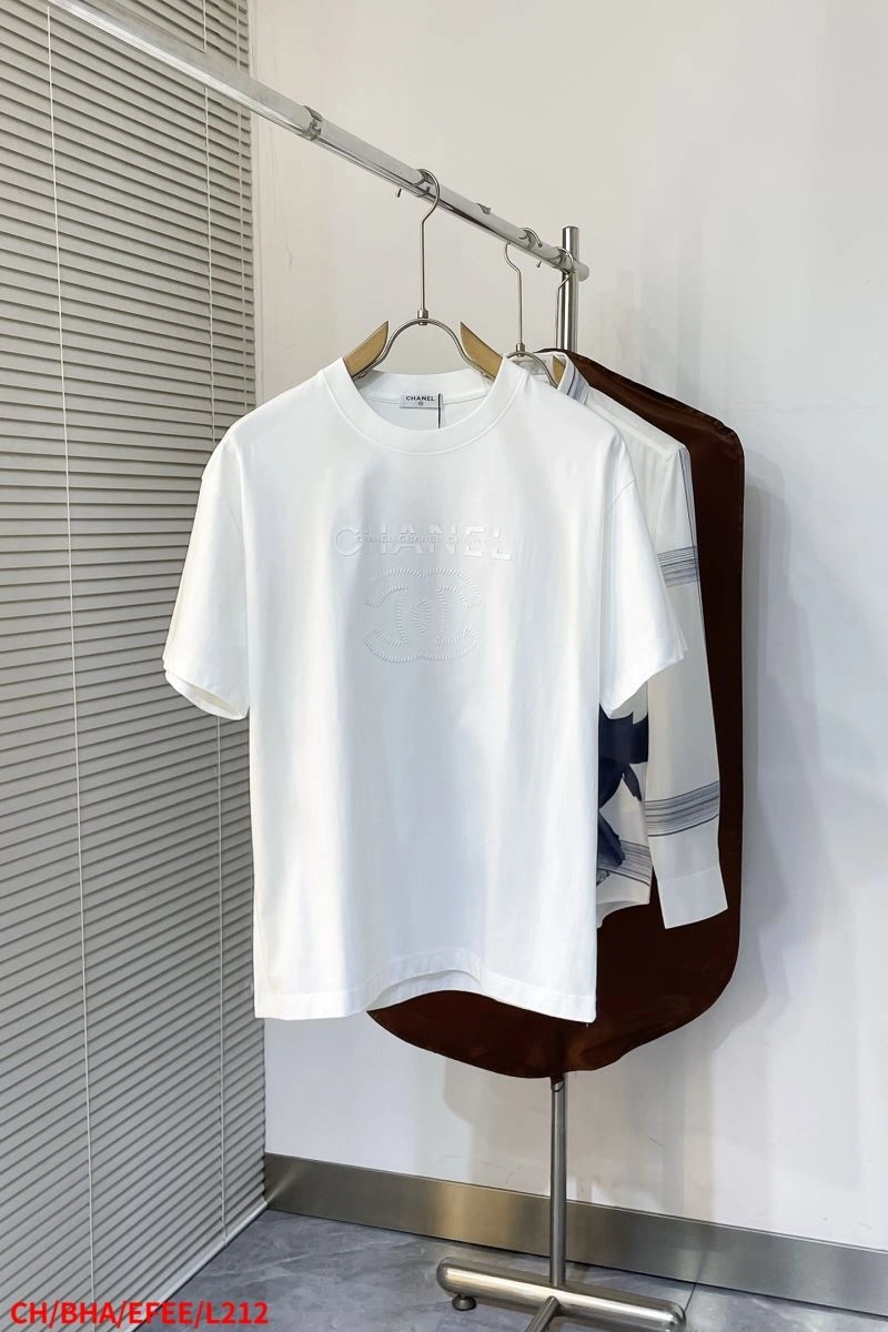 Supportive Chanel T-Shirts 111189