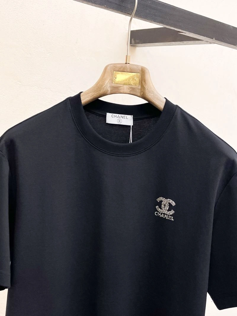 Stylish Chanel T-Shirts 111173