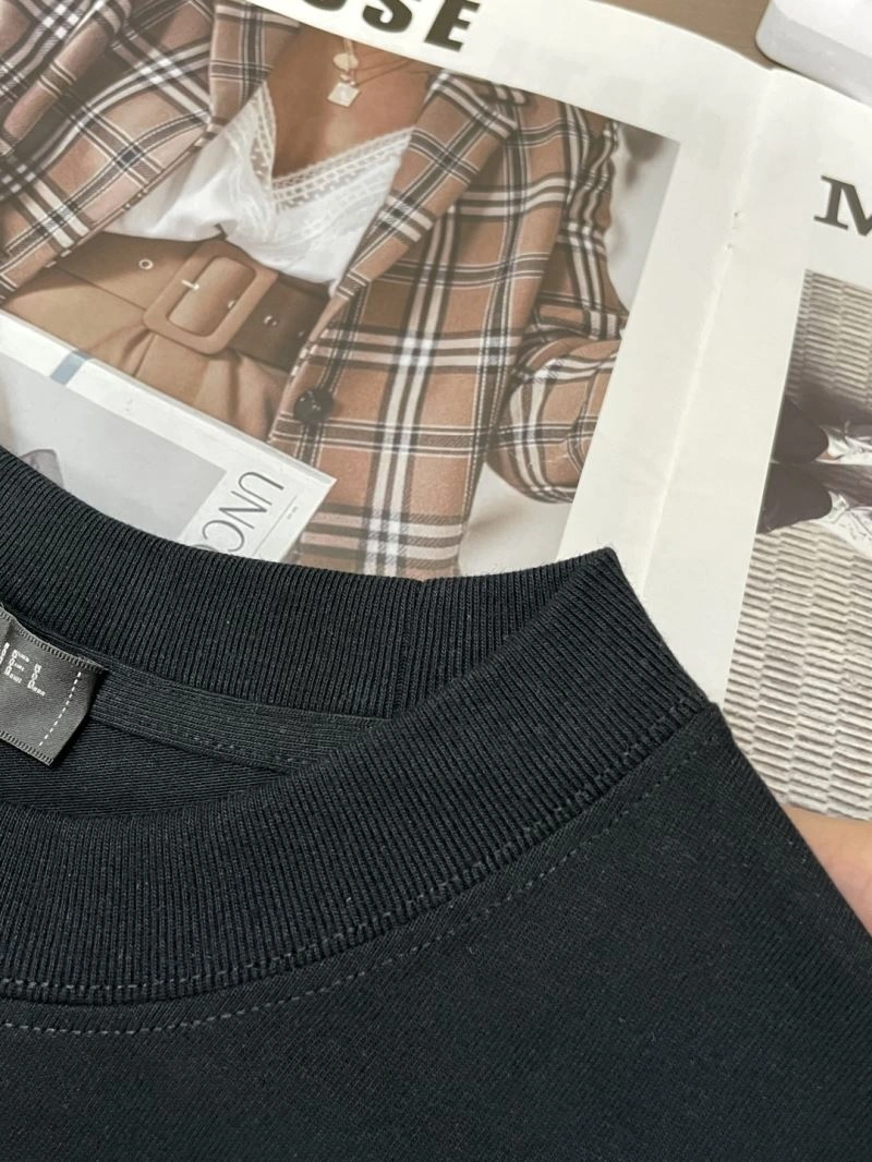 Chanel T-Shirts SmoothTexture 111183