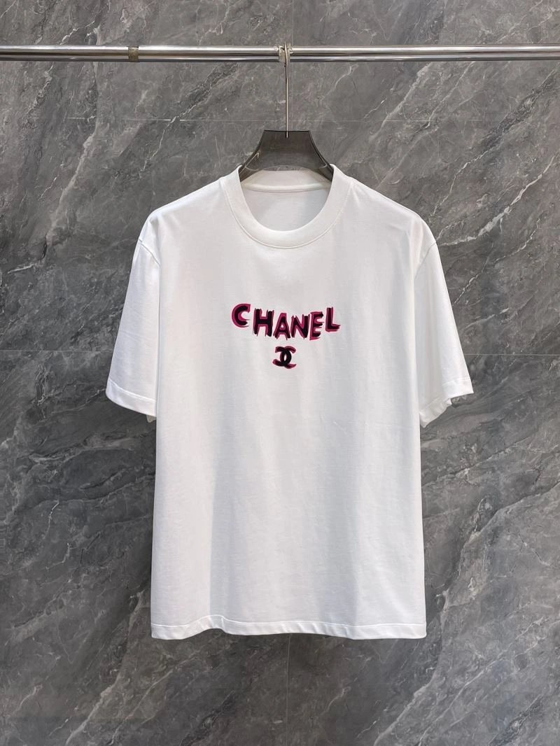 Chanel T-Shirts Versatile 111156