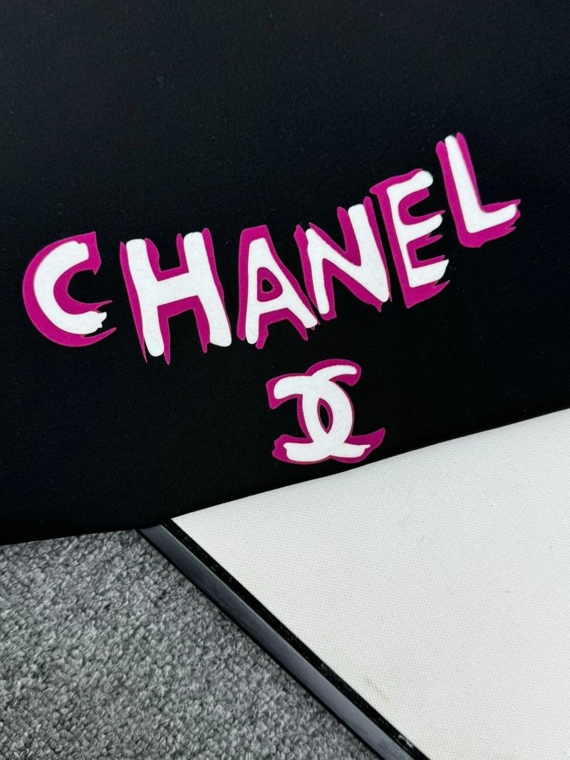 Lightweight Chanel T-Shirts 111153