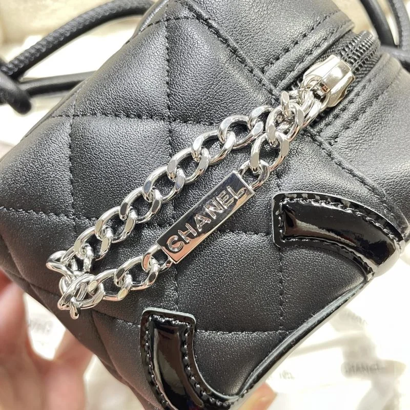 Chanel Top Handle Bags Thermal 52528