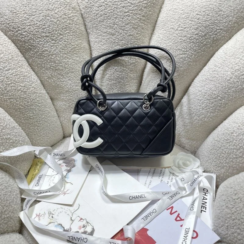 Chanel Top Handle Bags Versatile 52523