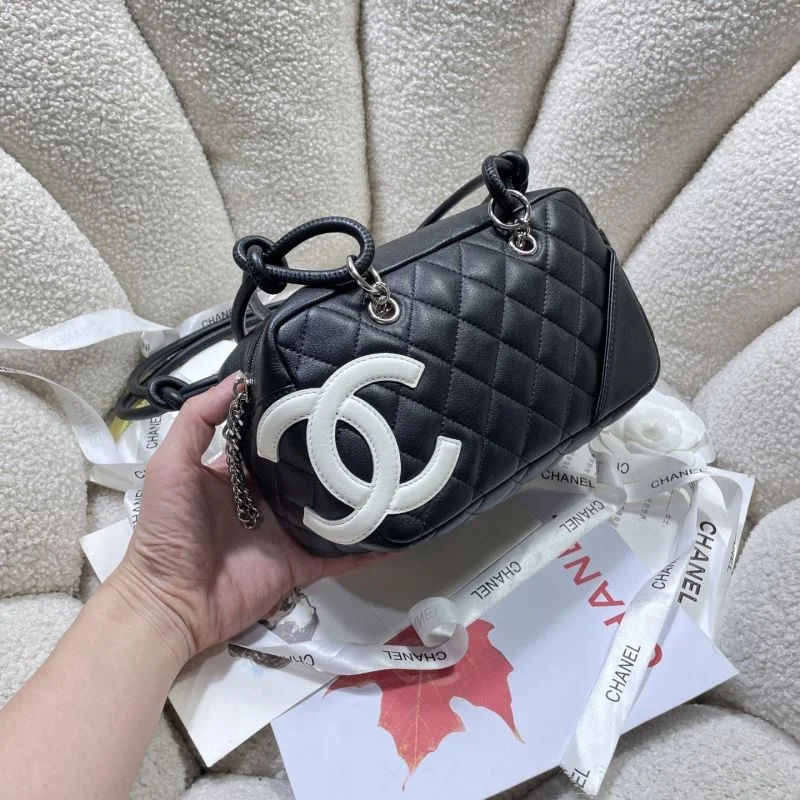 Chanel Top Handle Bags Versatile 52523