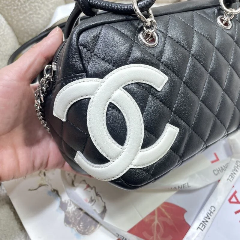 Chanel Top Handle Bags Versatile 52523