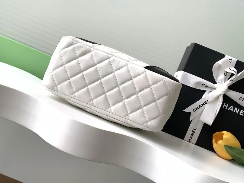 Chanel Top Handle Bags Comfortable 52518