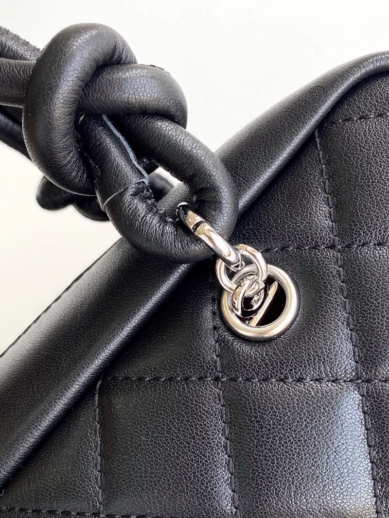 Contemporary Chanel Top Handle Bags 52583