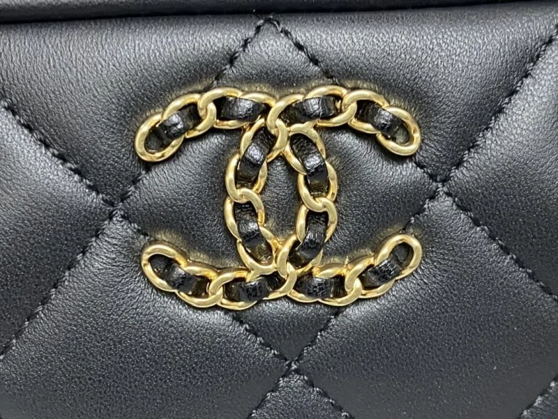 Cozy Chanel Top Handle Bags 52498