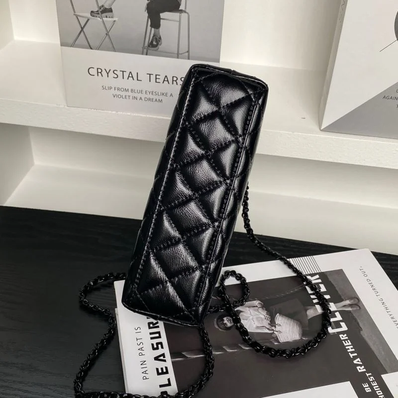 Chanel Top Handle Bags Resilient 52505