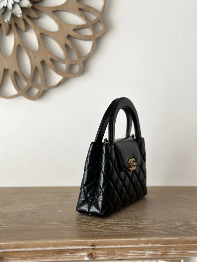 FashionForward Chanel Top Handle Bags 52480