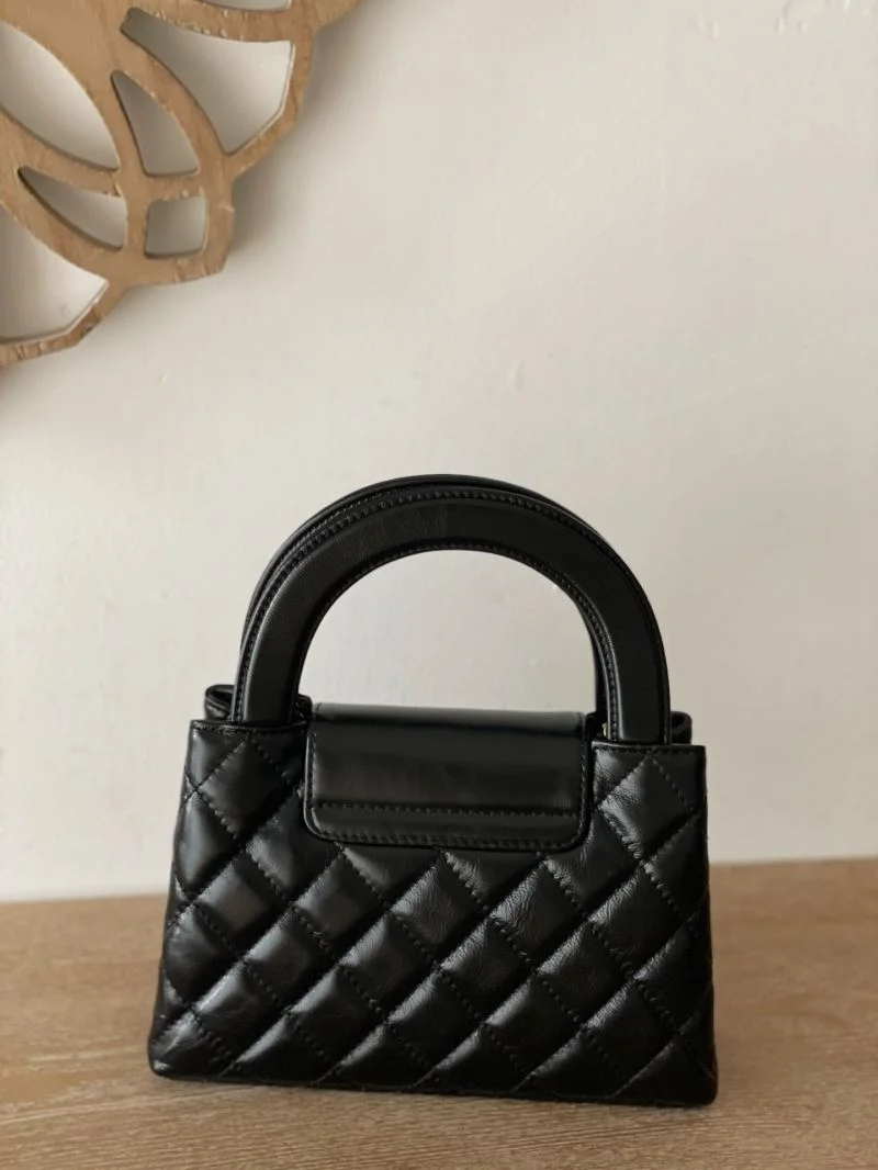 FashionForward Chanel Top Handle Bags 52480