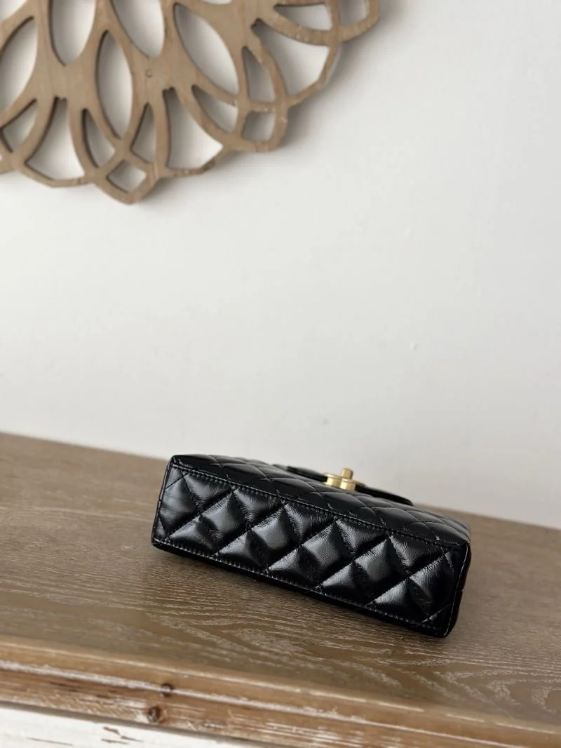 FashionForward Chanel Top Handle Bags 52480