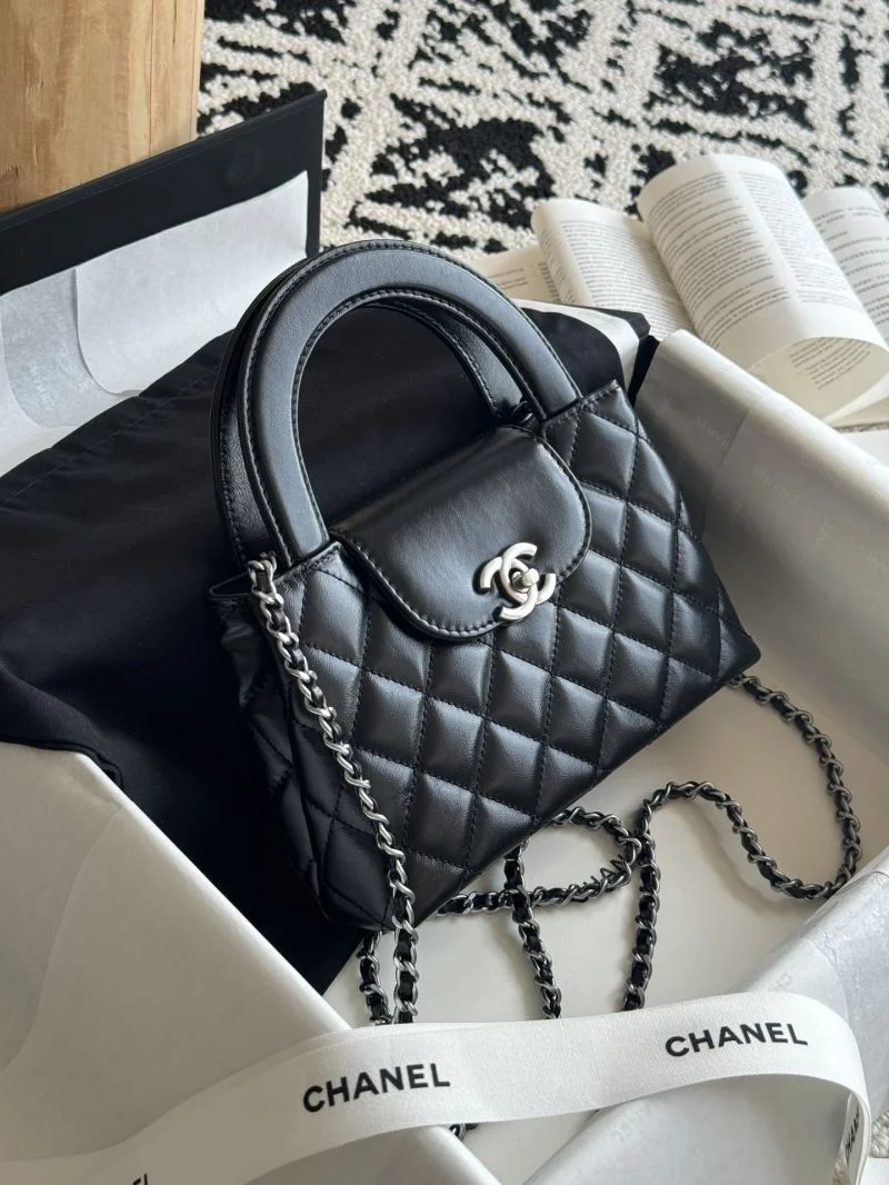 Chanel Top Handle Bags TechFriendly 52461