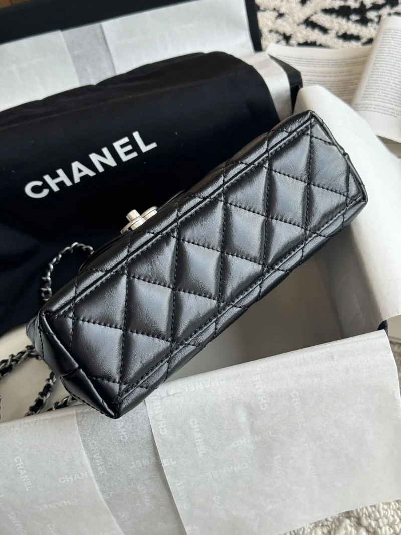 Chanel Top Handle Bags TechFriendly 52461