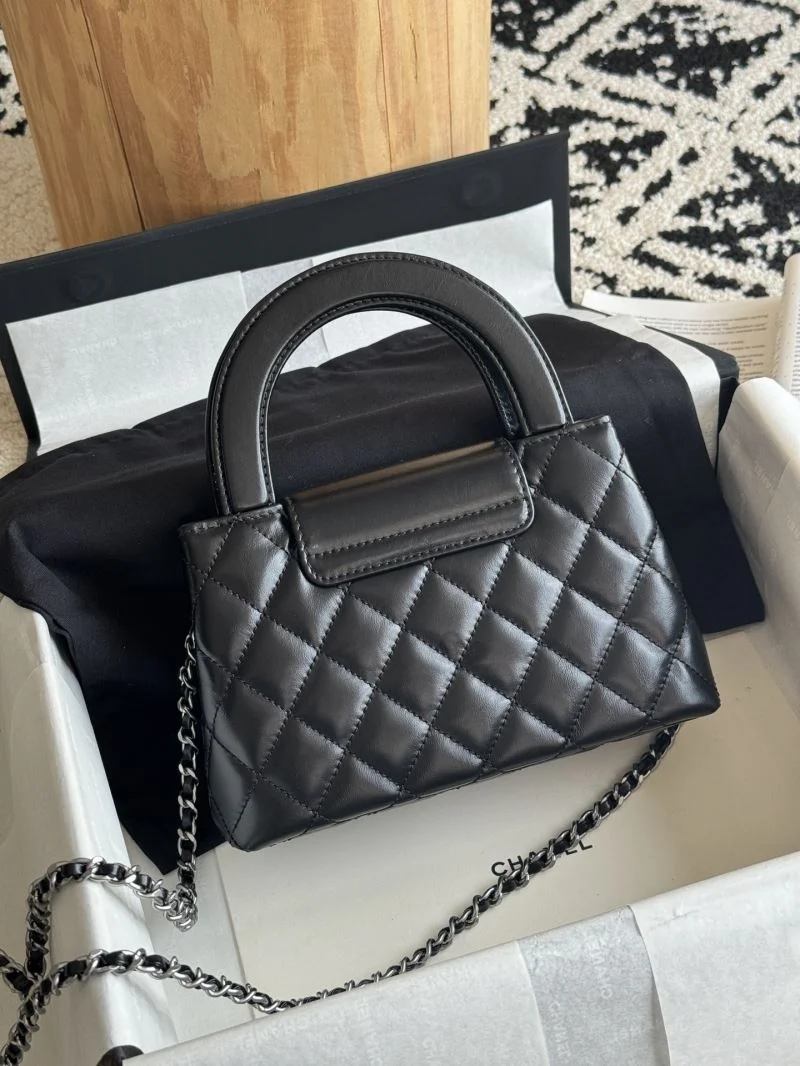 Chanel Top Handle Bags TechFriendly 52461