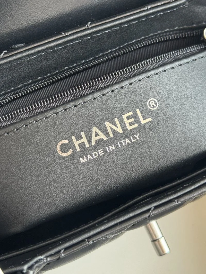Chanel Top Handle Bags TechFriendly 52461