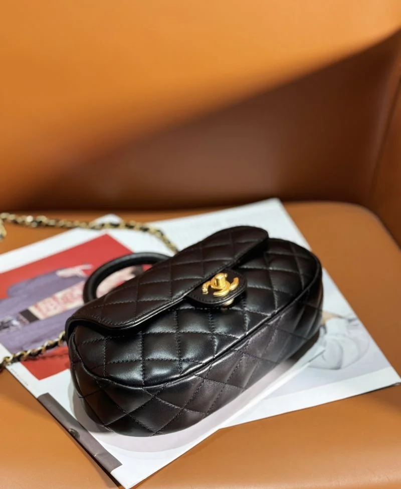 Neat Chanel Top Handle Bags 54394