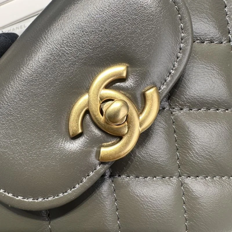 Sleek Chanel Top Handle Bags 54467