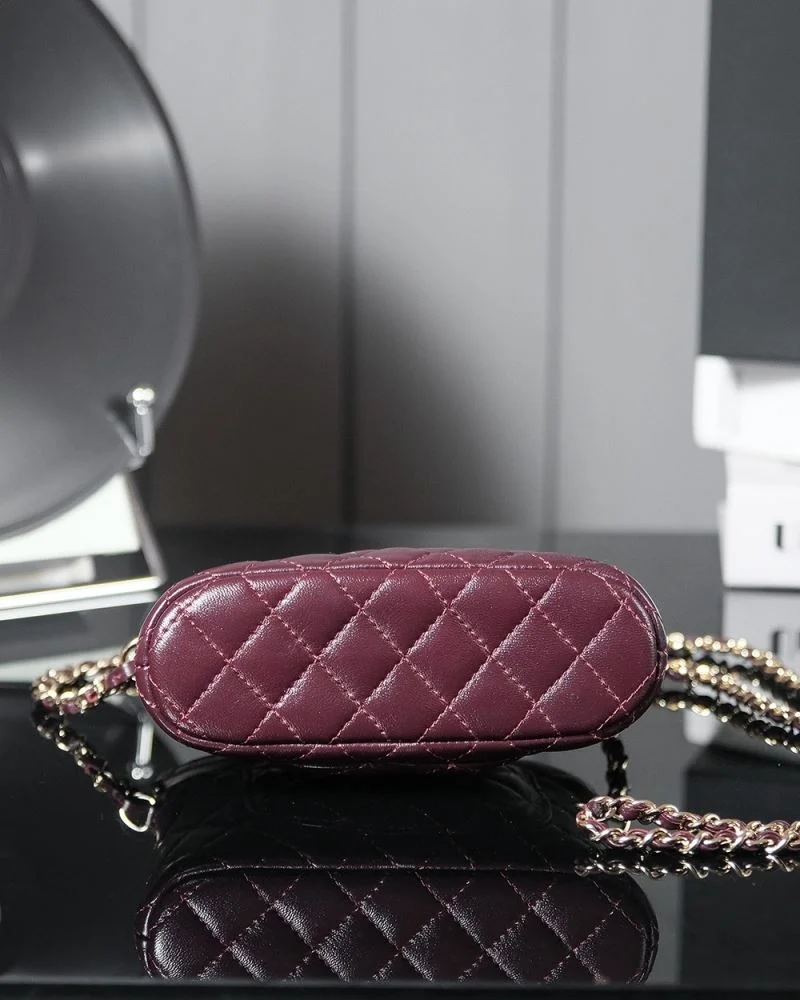 RelaxedFit Chanel Top Handle Bags 54367