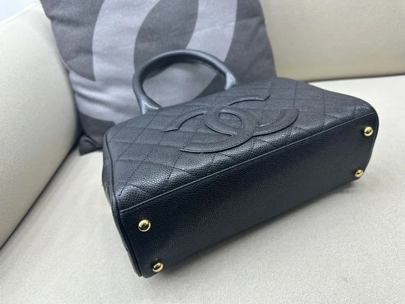 Lightweight Chanel Top Handle Bags 54400