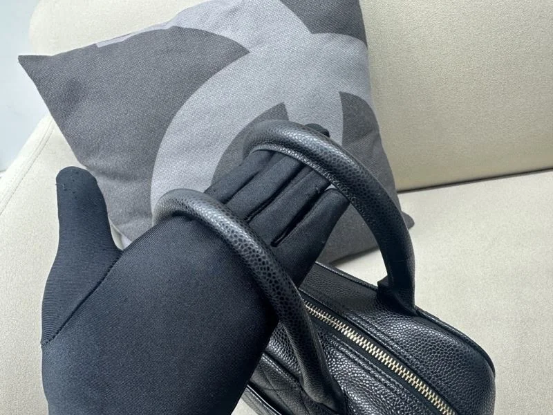 Lightweight Chanel Top Handle Bags 54400