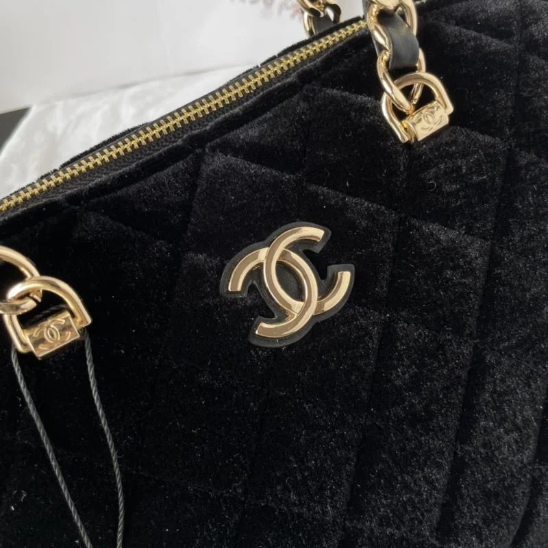 Lightweight Chanel Top Handle Bags 54360