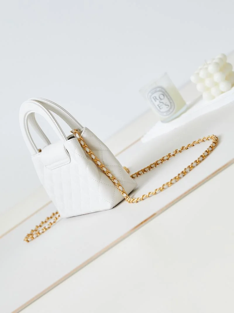 Chic Chanel Top Handle Bags 54334