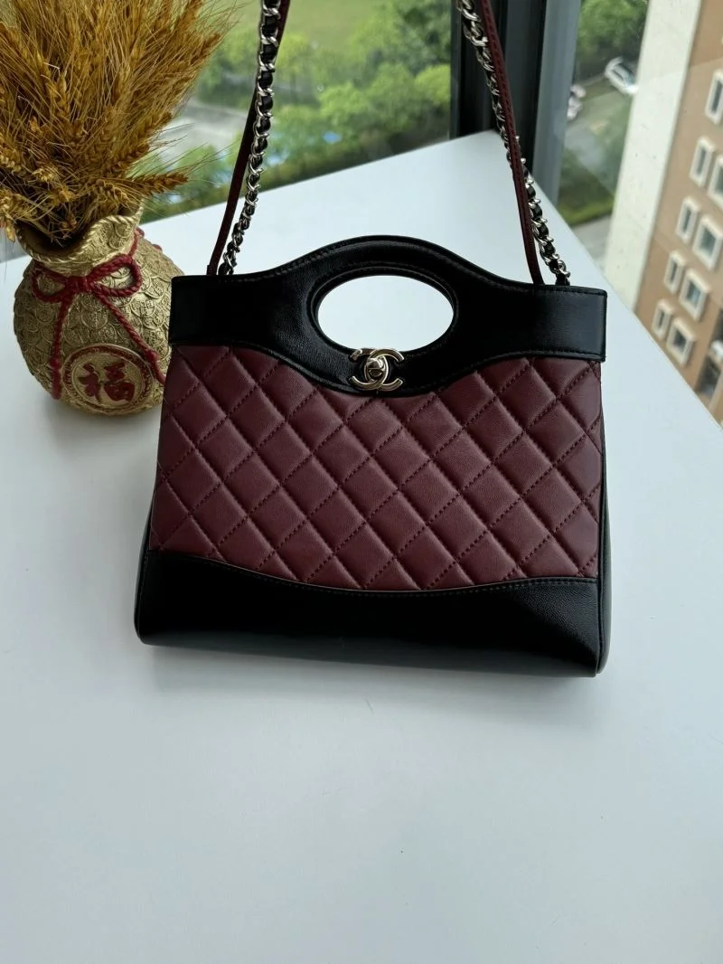 WellDesigned Chanel Top Handle Bags 54311