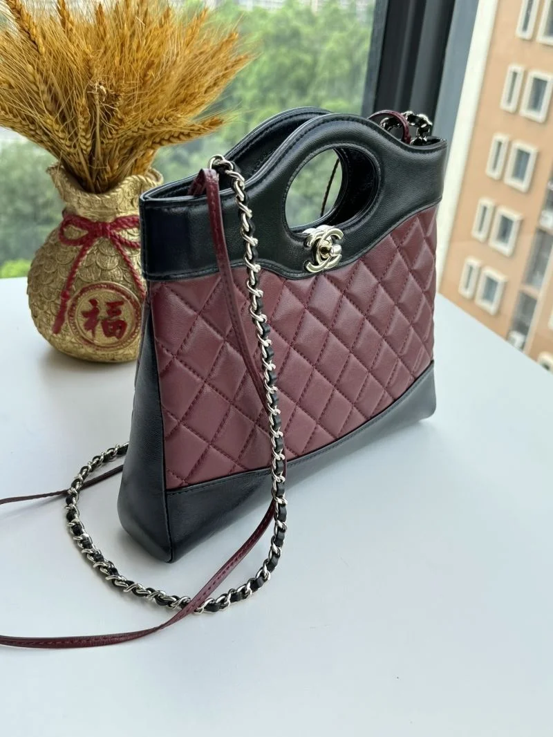 WellDesigned Chanel Top Handle Bags 54311
