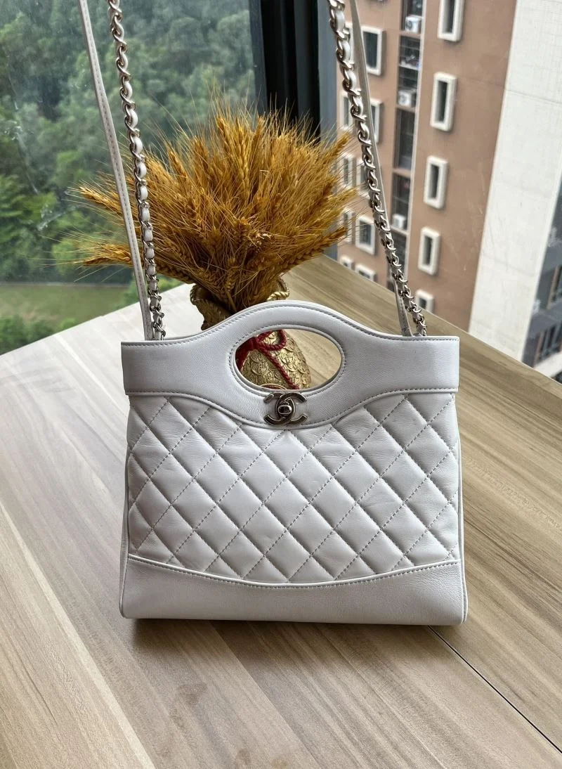 Flexible Chanel Top Handle Bags 54300