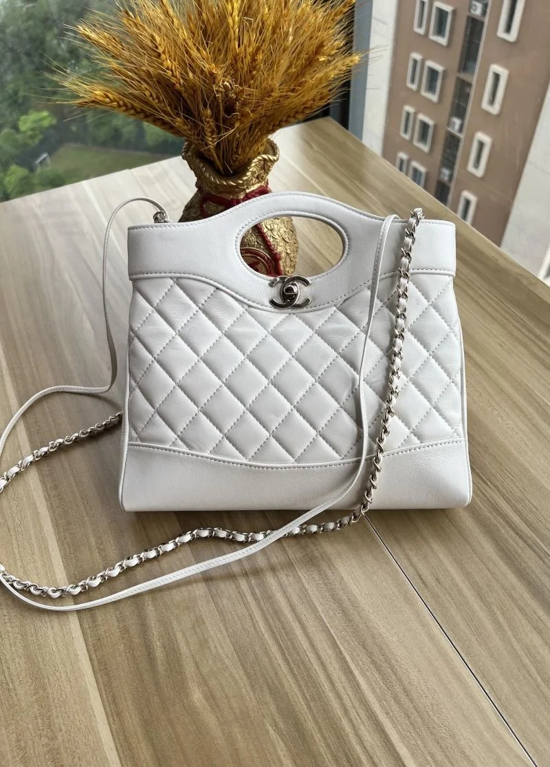 Flexible Chanel Top Handle Bags 54300