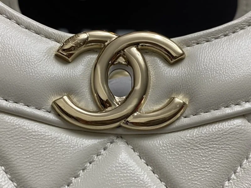 WellDesigned Chanel Top Handle Bags 54282