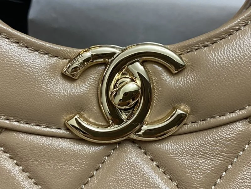 OdorResistant Chanel Top Handle Bags 54281